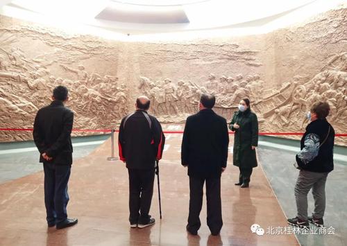 深化合作助振兴 北京桂林企业商会会长文玉祥一行考察乡村振兴产业基地与食品销售渠道